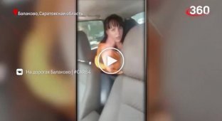 Женщина устроила истерику в автомобиле таксиста
