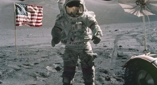 Скончался последний побывавший на Луне астронавт Юджин Сернан (4 фото + 1 видео)