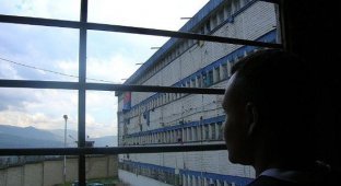 Экскурсия по тюрьме "Беллависта" в Колумбии (16 фото)