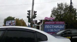 В Калининграде пешеход прошёл сквозь машину