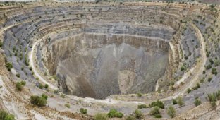 Рудники: уничтожено больше, чем создано (12 фото)