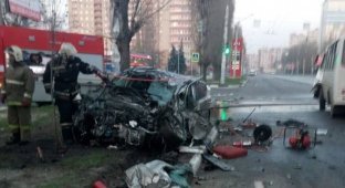 В ДТП с автобусом в Воронеже погибли четыре человека (6 фото + 1 видео)