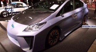 Концепткар Toyota Prius Custom Plus Concept (6 фото)