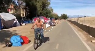 Пугающий своими размерами палаточный город бездомных в Калифорнии