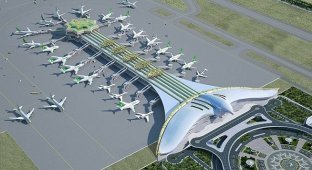 Потрясающий аэропорт «Летящий сокол» строится в Туркменистане (4 фото)