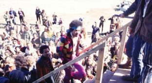 Подборка редких снимков с последнего концерта Джими Хендрикса (25 фото)