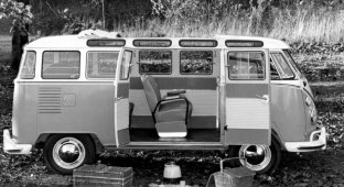 Cтарейший микроавтобус Volkswagen Samba готов к реставрации (12 фото)