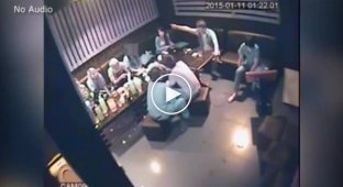 Жестокая драка в австралийском караоке-баре