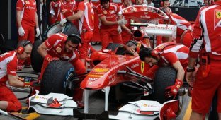 Формула-1: За кулисами Гран-при Австралии 2011 (56 фото)