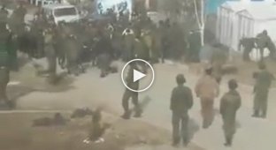 Массовая драка военнослужащих в чеченском селе Борзой (подборка)
