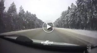 Опасный обгон на трассе Санкт-Петербурге - Псков (мат)