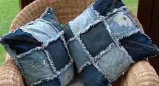 Интересные идеи, почему не надо выбрасывать старые джинсы