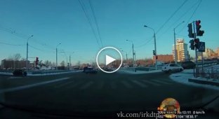 ДТП с автомобилем следственного комитета в Иркутске
