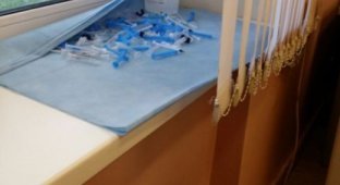 Сушка шприцов в детской поликлинике (2 фото)