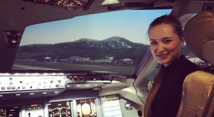 Девушка в 23 года стала пилотом Аэрофлота (17 фото)