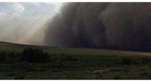 Вот так будет выглядеть апокалипсис! В Казахстане внезапно наступила тьма (2 фото + 1 видео)