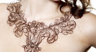 Адриан Каверт представил ожерелья из натуральных волос (4 Фото)