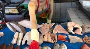 Лю Пэнпэн - самая красивая в мире продавщица рыбы (12 фото + видео)