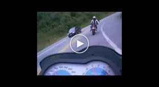 Повезло мотоциклисту