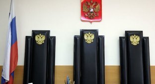 Московские присяжные оправдали офицеров ФСБ, похитивших более 25 миллионов рублей (1 фото)