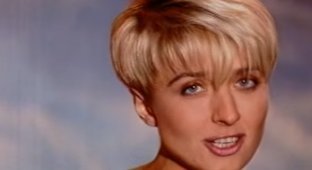 Как сейчас выглядит звезда 90-х Татьяна Овсиенко, исполнившая хит "В пути шофер-дальнобойщик" (12 фото)