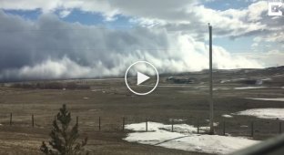Облако-цунами в Канаде