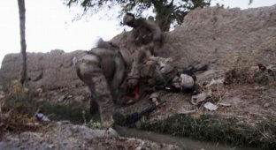 Смерть морпеха в Афганистане (12 фотографий)