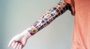 Татуировка с 152 друзьями из Фейсбук (7 фотографий)