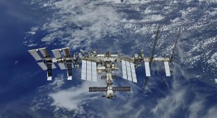 В "Роскосмосе" предложили отказаться от МКС и построить собственную станцию (5 фото)