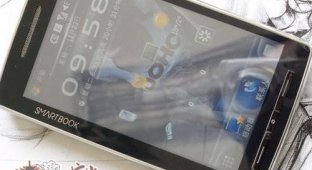 QiGi U1000 - 5-дюймовый (MID) смартбук (18 фото)