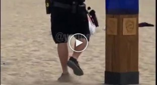 Полицейские расстреляли в упор вооружённого чернокожего на пляже в Калифорнии