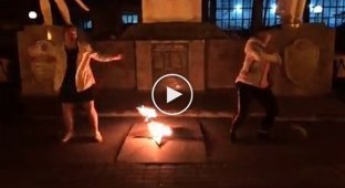 На Кубани студентки осквернили Вечный огонь