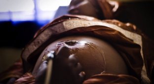 Рождение и смерть в Сьерра-Леоне (19 фото)