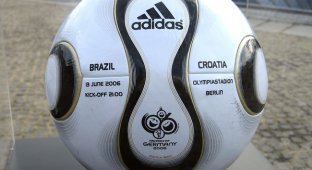 Как Adidas делает мячики для футбола (41 фото)