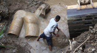 Эта находка, сделанная в каирских трущобах, потрясла археологов! (14 фото + 1 видео)