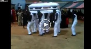 Камерунские похороны