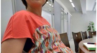Эгоистка: японку заставили извиняться за беременность вне графика (4 фото)