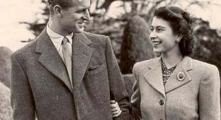 63 года жизни королевской пары (2 фото)