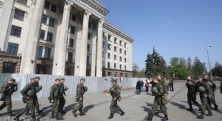 Как в Одессе отмечают третью годовщину трагедии в центре города