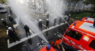 Полицейский протест в Бельгии (11 фото)