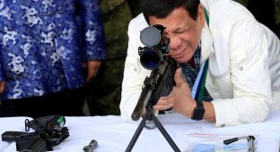 Президент Филиппин даёт гражданам лицензию на отстрел коррупционеров (2 фото + 1 видео)