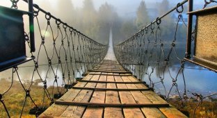 Висячие мосты из российской глубинки (22 фото)