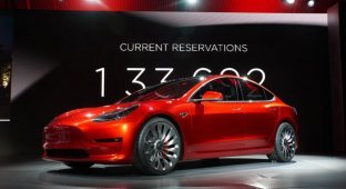 Tesla представила бюджетный электромобиль Model 3 (23 фото + 3 видео)