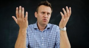 Алексей Навальный находится в коме на аппарате ИВЛ (9 фото + 3 видео)