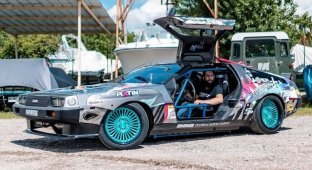 «Drift to the Future» — француз создал DeLorean с двигателем V8 спереди (10 фото + 1 видео)