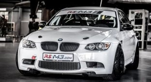 BMW M3 с серьезным тюнингом от RS Racing (16 фото)