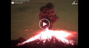 В Мексике началось извержение вулкана Колима