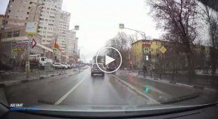 ДТП с переворотом в Подмосковье попало на видео (мат)