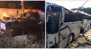 Под Новороссийском экскурсионный автобус упал с обрыва, погибли люди (6 фото + 2 видео)