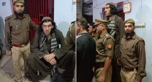 Афганца-гиганта не пустили в индийский отель (5 фото)